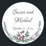 Adesivo Redondo Lavanda, Rosa vermelha e Eucalyptus<br><div class="desc">Um design elegante e vintage com rosas vermelhas,  eucalipto e lavanda pintados em cor de água romântica.</div>