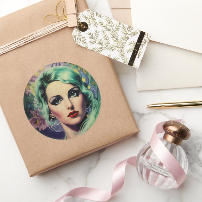 Adesivo Redondo Linda Lavanda e Estilo Retro Verde Mulher Espacial (Presentear)