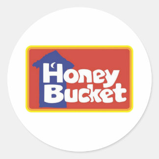 ADESIVO REDONDO LOGO DO HONEY BUCKET OUTHOUSE