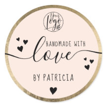 Logotipo preto de hearts dourado rosa com letra de