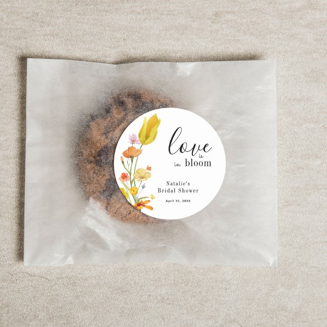 Adesivo Redondo Love is in Bloom Spring Wildflower Bridal Shower (Criador carregado)