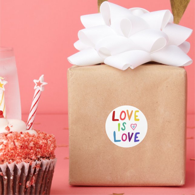 Adesivo Redondo LOVE IS LOVE Rainbow Handlettering Set of of (Festa)