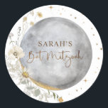 Adesivo Redondo Lua Celestial, Prata, Bat Mitzvah Branco e Dourado<br><div class="desc">Favor elegante e / ou selo de envelope Adesivo de Bat Mitzvah com belo design de lua e estrelas celestiais em aquarela, coordenando com o convite de "Chic Celestial Silver, White and Gold Bat Mitzvah". Mesmo design do verso do convite. Estrelas delicadas, frase Bat Mitzvah e detalhes de lua nos...</div>