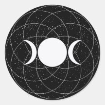 Lua da Deusa Tripla em Preto