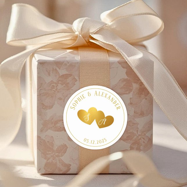 Adesivo Redondo Luxurious Gold White Monogram Wedding Favor Gift (Luxurious Gold White Monogram Wedding Favor Gift Classic Round Sticker)
