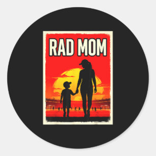 Adesivo Redondo Mãe radical mãe e filho mãe futebolista pôr do sol