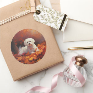 Adesivo Redondo Maltês nas Folhas do outono caem inspiração