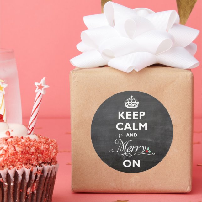 Adesivo Redondo Mantenha a Calma E Alegria Em Quadro Negro Festa E (Festa)