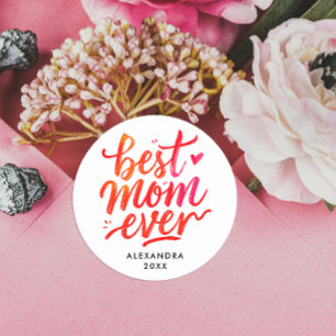 Adesivo Redondo Melhor Mãe do Mundo em Caligrafia Vermelha e Branc
