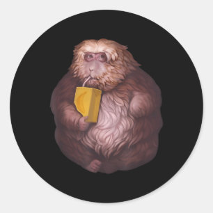 Adesivo Redondo Meme do Macaco Xing Xing – Design Viral Divertido 