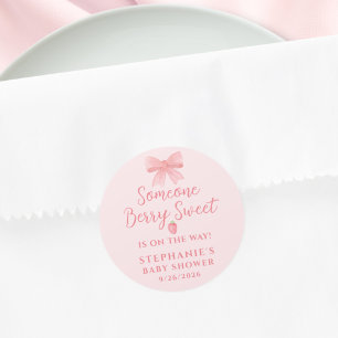 Adesivo Redondo Menina de Morango Doce Chuvinha de Bebê 