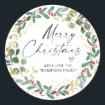 Adesivo Redondo Merry Christmas Gift Label Greenery Wreath Sticker<br><div class="desc">Está quase no Natal! Hora de planejar o seu presente para o feriado, não esqueça os seus palitos de Natal personalizados! Na moda e belos estes autocolantes de Natal personalizados são perfeitos para as Etiquetas de Presente de Natal ou como selos de envelopes nos seus Cartões de natal de Natal...</div>