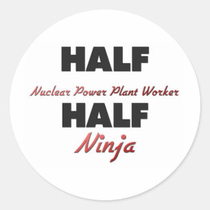 Adesivo Redondo Metade do trabalhador de uma central nuclear, Half