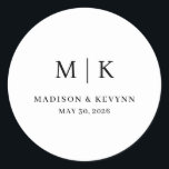 Adesivo Redondo Minimal and Chic | Wedding<br><div class="desc">These elegant,  modern wedding or bridal shower Round Sticker feature a simple black and white text design that exudes minimalist style. Add your initials or monogram to make them completely your own.</div>
