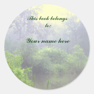 Adesivo Redondo Misty Pond Bookplate
