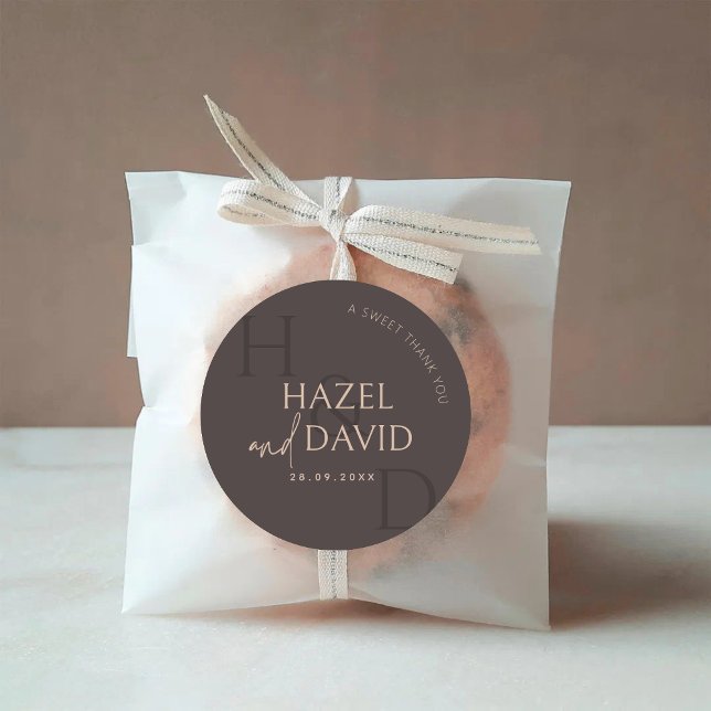 Adesivo Redondo Modern Brown Monogram Minimalist Wedding (Criador carregado)