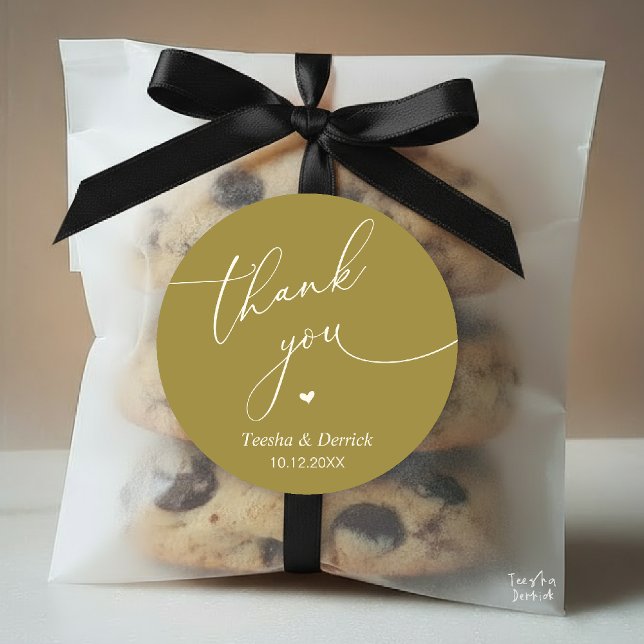 Adesivo Redondo Modern Wedding Minimal Thank You Cute Heart Gifts (Modern Wedding Minimal Thank You Cute Cute Little Heart Gifts Classic Round Sticker in Yellow Gold)