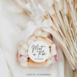 Adesivo Redondo Moderna Mint Mínima Para Ser Favor De Casamento<br><div class="desc">Essas "Mint To Be" Modernas minimalistas são perfeitas para um casamento minimalista ou um casamento moderno. Este simples design apresenta uma fonte de script manual perfeita para o seu evento. Personalizável todo o texto para ser de qualquer cor. Você também pode adicionar qualquer imagem, se quiser! Personalize este adesivo de...</div>