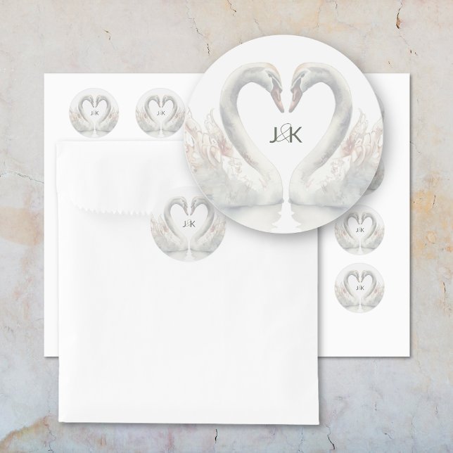 Adesivo Redondo Monograma do Casal de Casamento Romântico Swans (Romantic Swans Wedding Couple Monogram Classic Round Sticker)