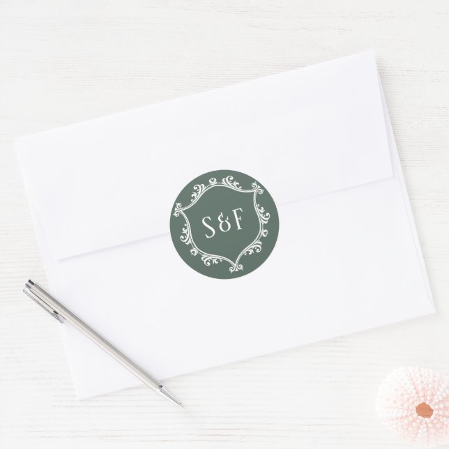 Adesivo Redondo Monograma do Sage Green and White Crest (Envelope)