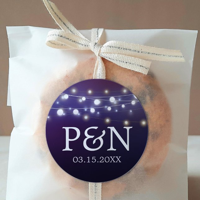 Adesivo Redondo Monogramas de Casamento à Noite de String (Criador carregado)