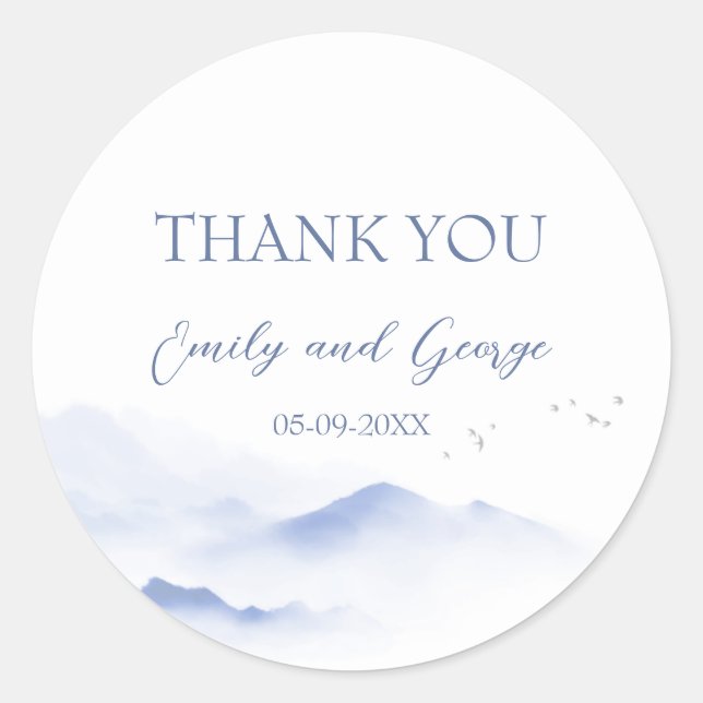 Adesivo Redondo Montanhas azuis e vinhetas de casamento de aves (Frente)