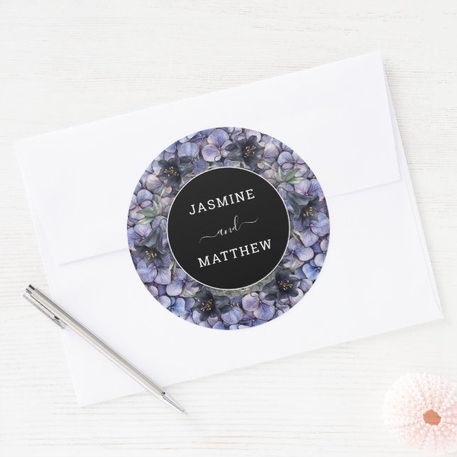 Adesivo Redondo Moody Black Floral Classic Whimsical Chic Wedding (Envelope)