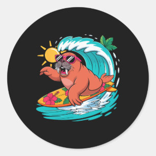 Adesivo Redondo Morsa Óculos de Sol Surfando Surfista Engraçado Am