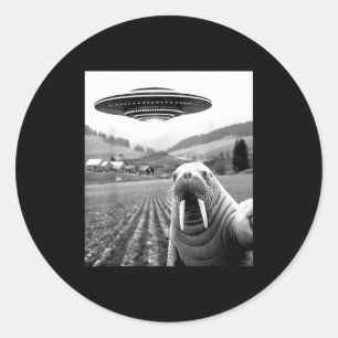 Adesivo Redondo Morsa selfie com ufo morsa engraçada mulher homem