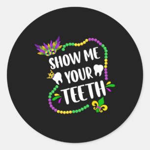 Adesivo Redondo Mostre-Me Seus Dentes Mardi Gras Engraçado Criança