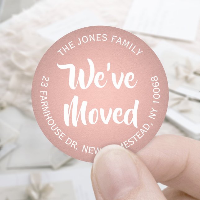 Adesivo Redondo Movimentamos o endereço de devolução do filme Faux (Criador carregado)