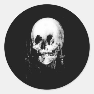 Adesivo Redondo Mulher com Reflexo Crânio de Halloween Espelhada