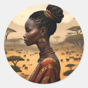 Adesivo Redondo Mulher Tribal A Observar A Sua Paisagem Africana.