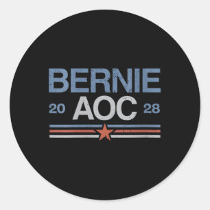 Adesivo Redondo Mulheres Bernie Sanders E Aoc V-neck