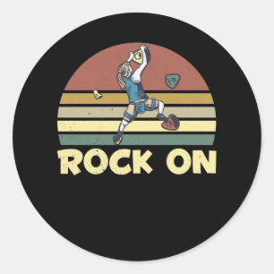 Adesivo Redondo Muralha Subindo Menina Dentro de Uma Mulher Montad