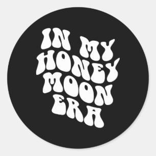 Adesivo Redondo Na Minha Era Da Lua De Honra - Casando Novo Noivo