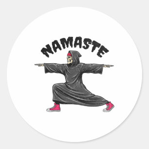 Adesivo Redondo Namaste de Yoga Divertido no Halloween Esqueleto C