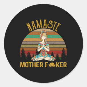 Adesivo Redondo Namaste Mãe Er Ioga Treino Fitness Engraçado
