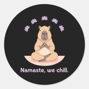 Adesivo Redondo Namaste Nós Relaxamos Cômico Capivara Ioga Meditaç