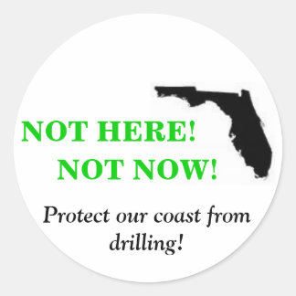 Adesivo Redondo Não Aqui, Não Agora Vestido