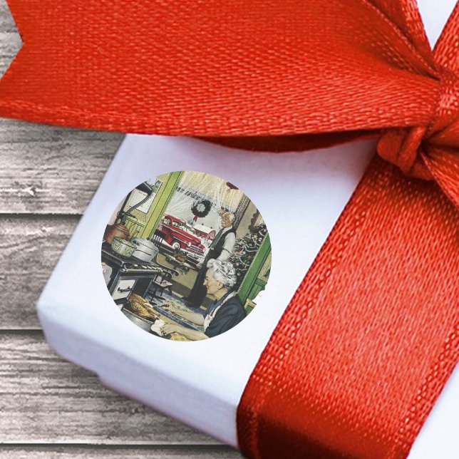 Adesivo Redondo Natal antigo da cozinha doméstica moída (Vintage holiday scene grandma cooking Christmas turkey on round sticker.)