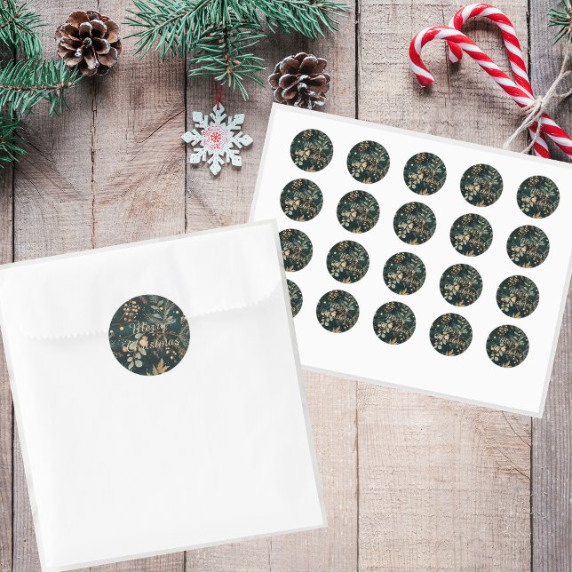 Adesivo Redondo Natal Botânico Verde Elegante (These elegant stickers will add sophistication to your christmas mail!)