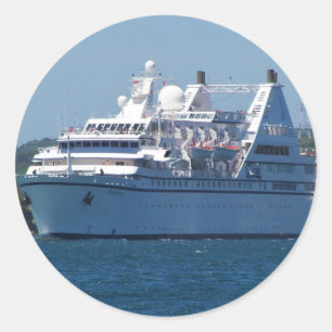 Adesivo Redondo Navio de cruzeiros que sae de Mahon
