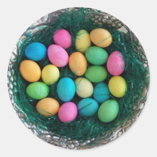 Adesivo Redondo Ninho de Ovos de Páscoa com Várias Colores