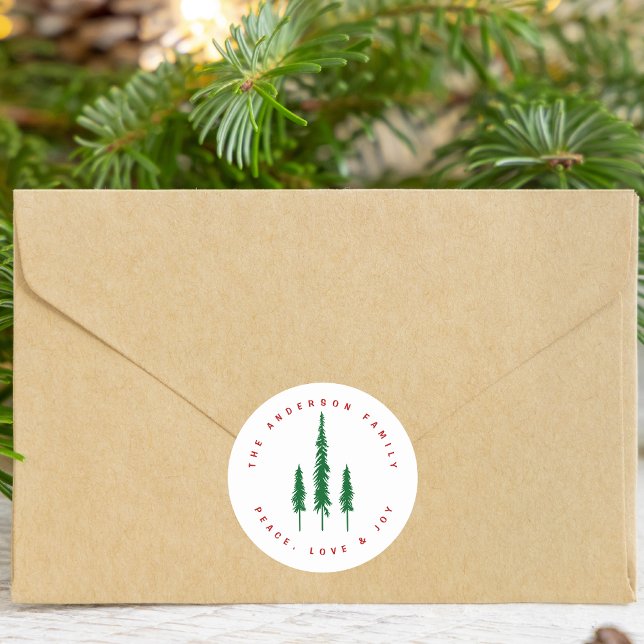 Adesivo Redondo Nome da família Pine Trees Envelope de Natal (Enhance your Christmas mailings with this striking minimalist pine tree envelope seal. Get it today!)