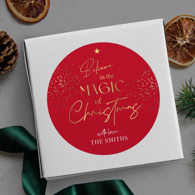 Adesivo Redondo Nome do Script de Leitura Dourada de Natal Red Mod (Elegant and chic red and gold glitter Christmas gift sticker that is sure to impress)