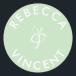 Adesivo Redondo Nomes Personalizados Casamento Verde Menta Minimal<br><div class="desc">Esses adesivos personalizados de agradecimento neutro para casamento são uma bela adição a qualquer celebração de casamento. Esses adesivos personalizáveis são projetados para adicionar um toque pessoal aos seus favores de casamento ou presentes de agradecimento. Eles vêm em várias formas e tamanhos. Esses adesivos também podem ser usados para etiquetar...</div>