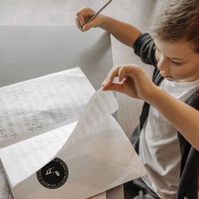 Adesivo Redondo Nota de música Dourada embutida no endereço de ret (Criador carregado)