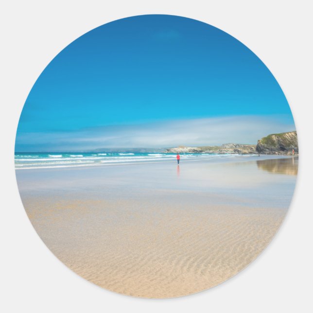 Adesivo Redondo Novo cais na costa norte da Cornualha. Inglaterra. (Frente)