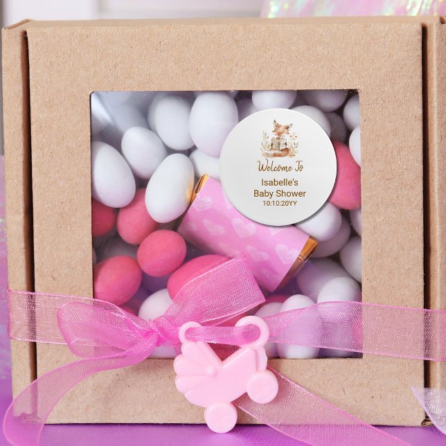 Adesivo Redondo Novo capítulo inicia o Chá de fraldas do livro de  (Criador carregado)